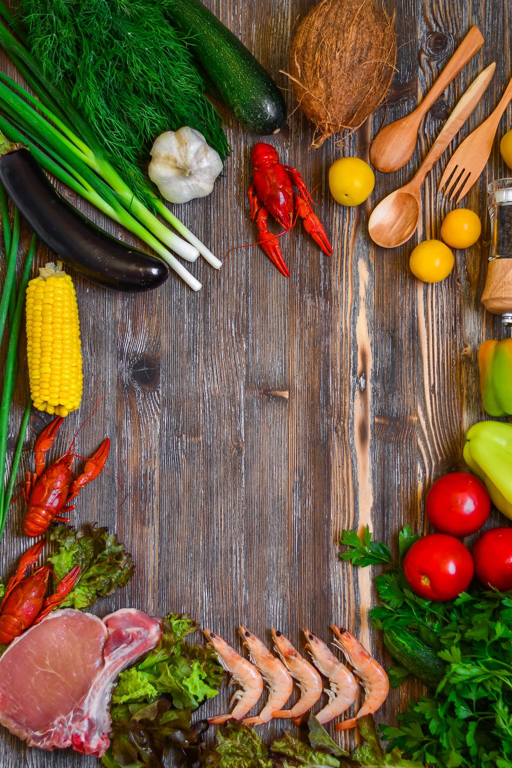 Many diets favor consumption of nutrient-dense, unprocessed foods, particularly complex carbohydrates, lean proteins, and healthy fats.