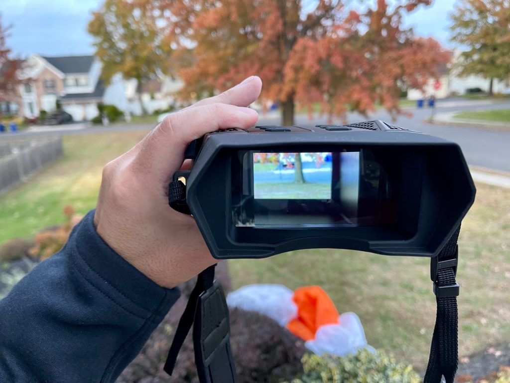 Despite a relatively low resolution, the screen is clear and definitely gets the job done.