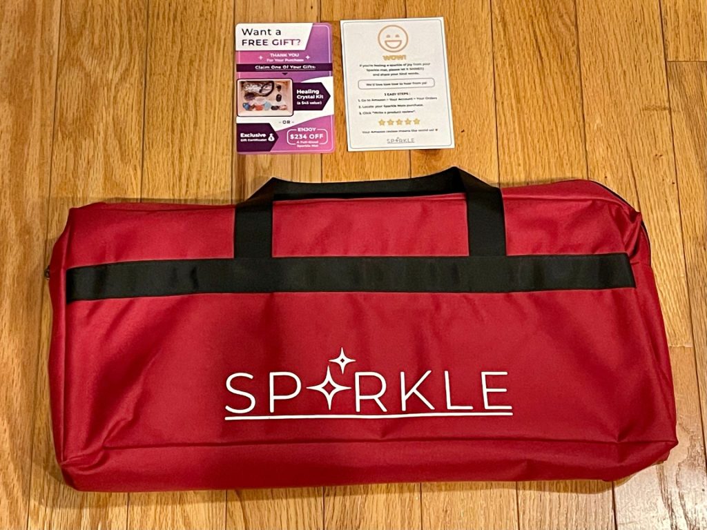 It comes packed in a nice carrying case.